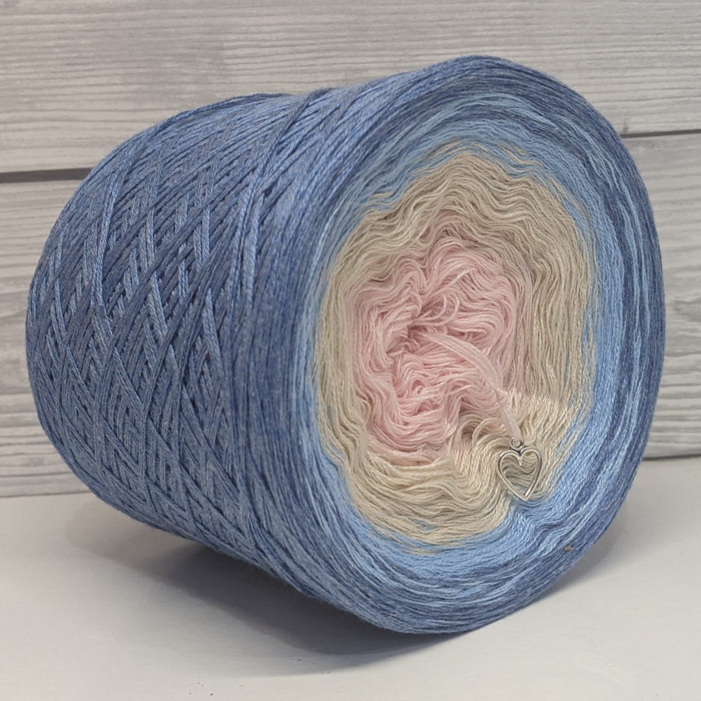 Cupcake - C/A068 - Gradient Cake Yarn, Ombre Yarn Cake