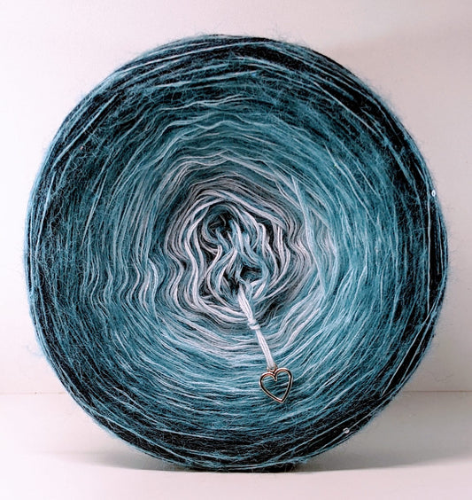 Limited Edition - ShinySoft - 4ply - 1000m- Colour Change Yarn - Gradient Yarn Cake