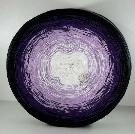 PROMO -2000m - 3PLY - Gradient Cake Yarn, Ombre Yarn Cake