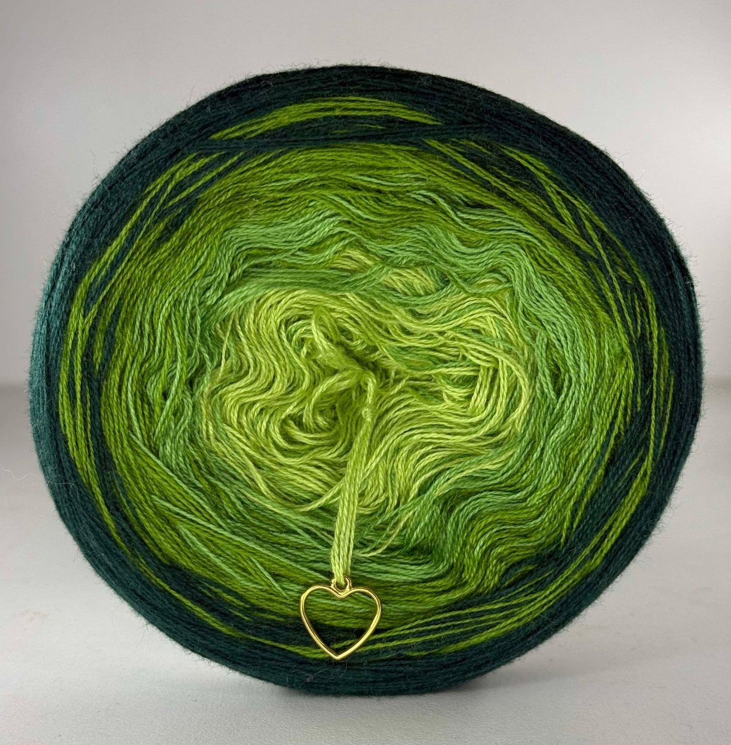 PROMO - 600m - 3PLY - Gradient Cake Yarn, Ombre Yarn Cake